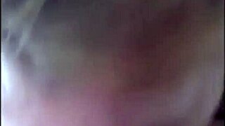 who's that bitch getting a facial cumshot from amateurs?