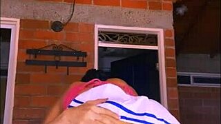 La Colegial Atrevida ESCAPO con Novio para NOCHE de AVENTURAS y PASION!