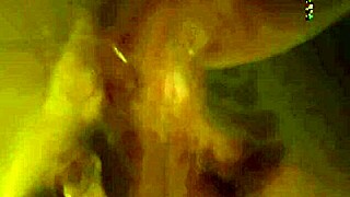 Cogiendo en la primera cita con macho de tinder de tinder me llevo al jacuzzi del motel y me grabe para ti