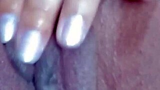 Teen says I'm masturbating with this chain to orgasm in BDSM.