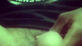 i'm showing my cock to you