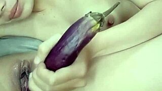 asian teen has delicious pussy that needs licking