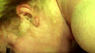 白人妹狂热深喉吸屌