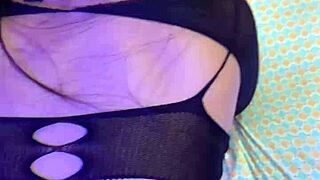 Incredible! Latina Teen Begs for Cock Inside Her Tight Vagina!