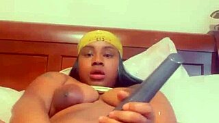 Solo Session With Wet Anal And Toys