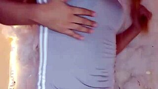 和这个人妖自摸超爽满满情感