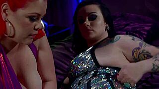 naughty bbws scarlet lavey and april flores in wild lesbian dildo play! 🔥