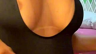 Novinha Gostosa Deixou Seu Colega De Quarto Fuder Sua Bucetinha E Gozar Ela Todinha Aproveitamos Antes Que Alguem Chegasse Rosa Vermelha