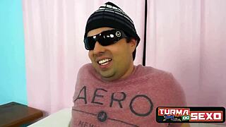 Ninfeta brought a delicious friend for some fun.