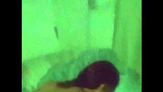 socou fundo e gozou dentro da casada 😈