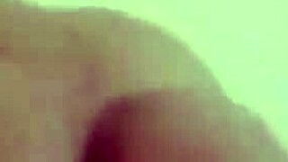 i made my wife moan with pussy play and facial