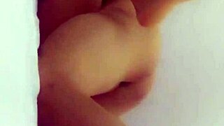 Việt Nam - 2 Bạn Trẻ Tự Quay Ịt Nhau Trong Nhà Nghỉ