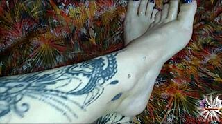 I pour oil on my feet and I CAN JERK YOU OFF!