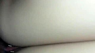 fudendo gostoso with amateurs in a conversational emoji filled chat about hot sex 😍