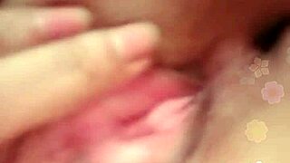 印度少女直播秀出惊人的大屁股