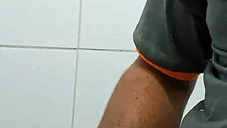 hey diogo, show us how you stroke that brazilian cock solo