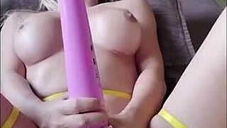 joi with curvy latina young 18+ giving jerk off instructions and dirty talk for orgasm