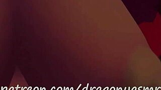 妈妈在毛茸茸的ASMR VRChat幻想中支配你