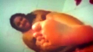 Mary Butterfly Feels Horny In The Bath, Wanting To Pleasure A Stranger