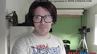 leeds amateur subtly sucks nerd's dick for first time