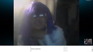 Carol Banderas performs on Mexican webcam.