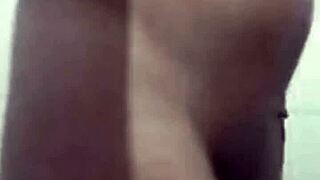 Venezolana Latina Madura Performs Sexy Webcam Show