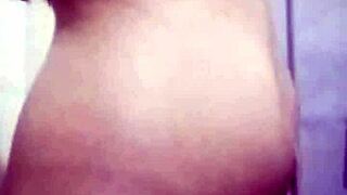 Venezolana Latina Madura Performs Sexy Webcam Show