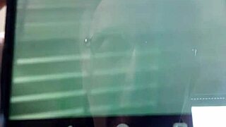 My wife gives me a handjob show 😘