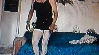 Hello, taking care of my h at home 😊