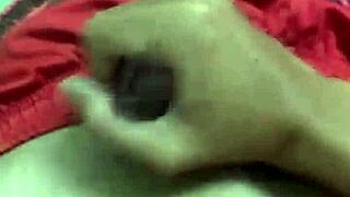 chatting about gay sex with vietnamese guys online