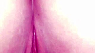 Suzy Klinn dances sexily for you!