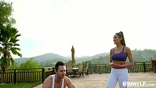 Fitness Mylf Chloe Amour masters squat challenge with stunning curves.