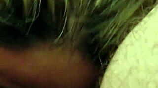 My amateur girl sucks two cocks 😍