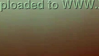 horny teen rosh fingers her pussy at home 😍