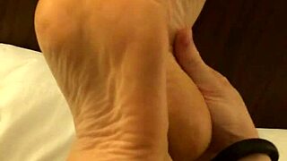 Do You Want To Rub My Coworker's High Arch Feet?