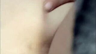 The maid gets intimate in the bed