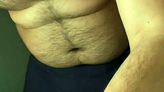 Solo boy’s sexual adventure with an Indian bhabi