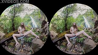 性感黑发美女恩扎户外VR玩具猛抠屄高潮😘