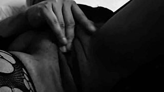 Watch AngelG Masturbate To Orgasm!