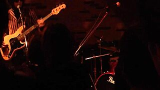 亚洲熟女被日本男粗暴深喉