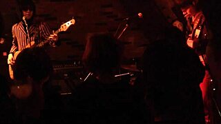 亚洲熟女被日本男粗暴深喉