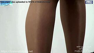 Japanese amateur in cute pantyhose for fetish shooting