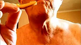 Watch Me Wank Off Onto a Biscuit Starring Bengeeman Now!