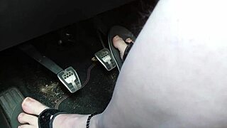 Barfu� in flip flops driving