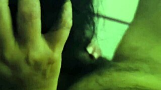 i give a latina blowjob at night