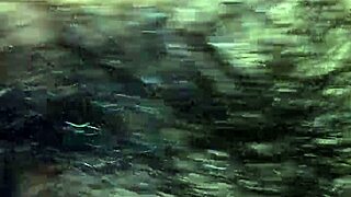 雨中基佬肛交场景展开😊