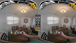 VR虚拟操继母Carmela Clutch家务做爱狂干