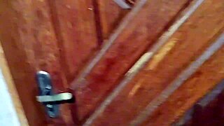 Madrasta with huge boobs and massive butt lets stepson bang her face