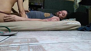 Dany Rio E妹小浪女爱大肚软鸡巴老头