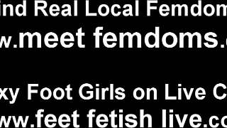 Get a foot fetish experience with a sensual toe sucking scene